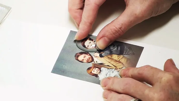How to Make a Keepsake Photo Pendant